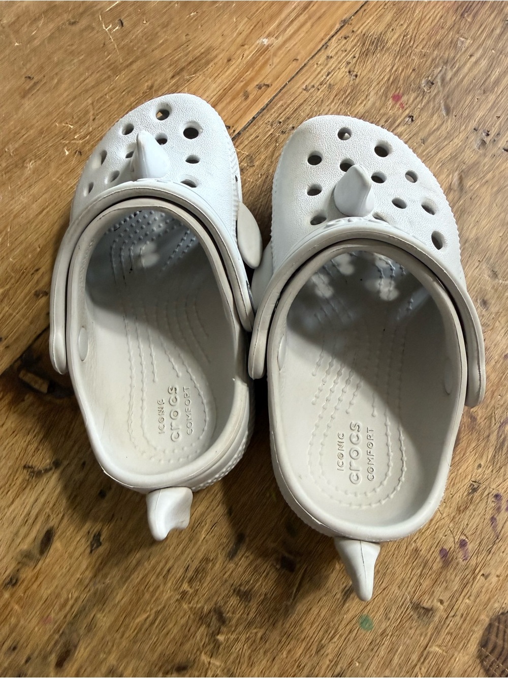 CROCS Toddlers Classic I Am Shark Clog Gray - Picture 4 of 7